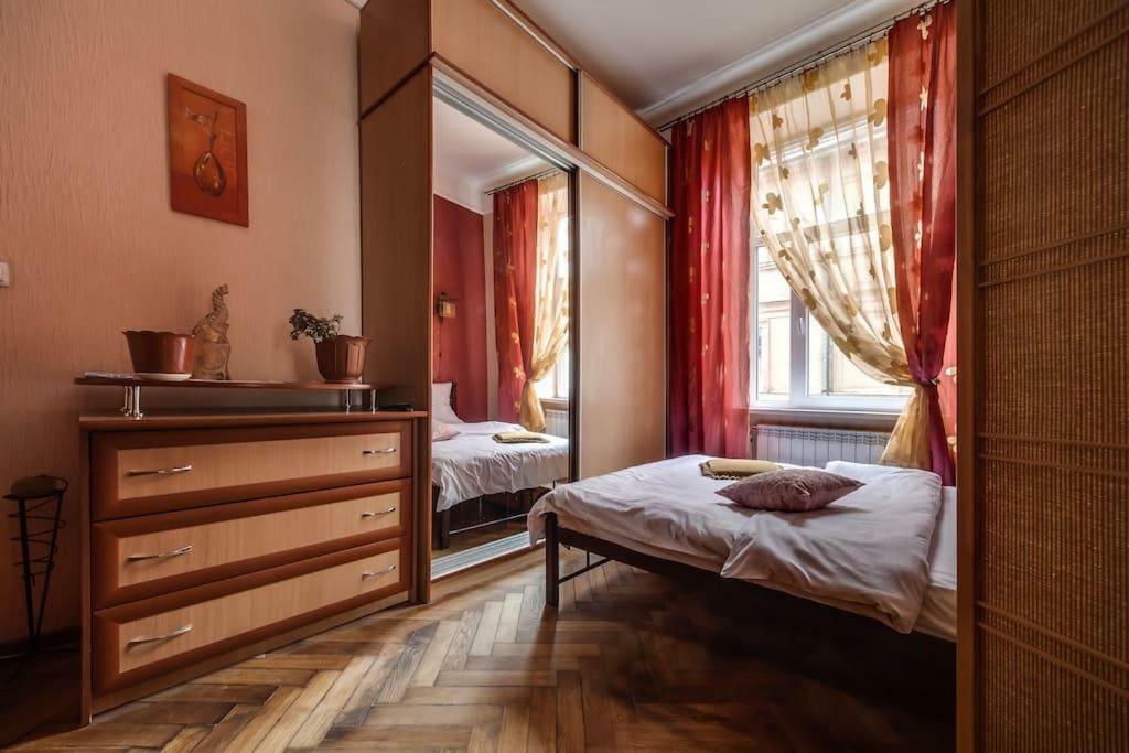 Apartments In The Old City Of Lwów Zewnętrze zdjęcie